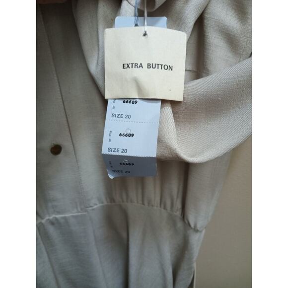 1970's NWT The Wilroy Traveller Dress. Tan A-line Button Down Vintage Size 20 - Picture 6 of 6